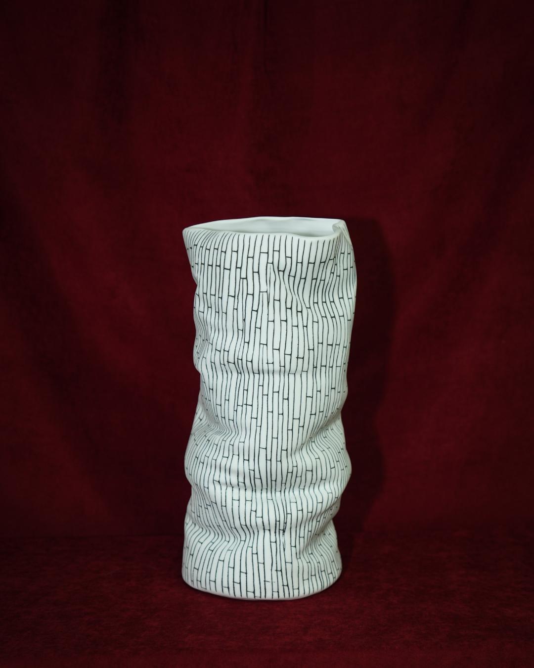 Plaka II Vase