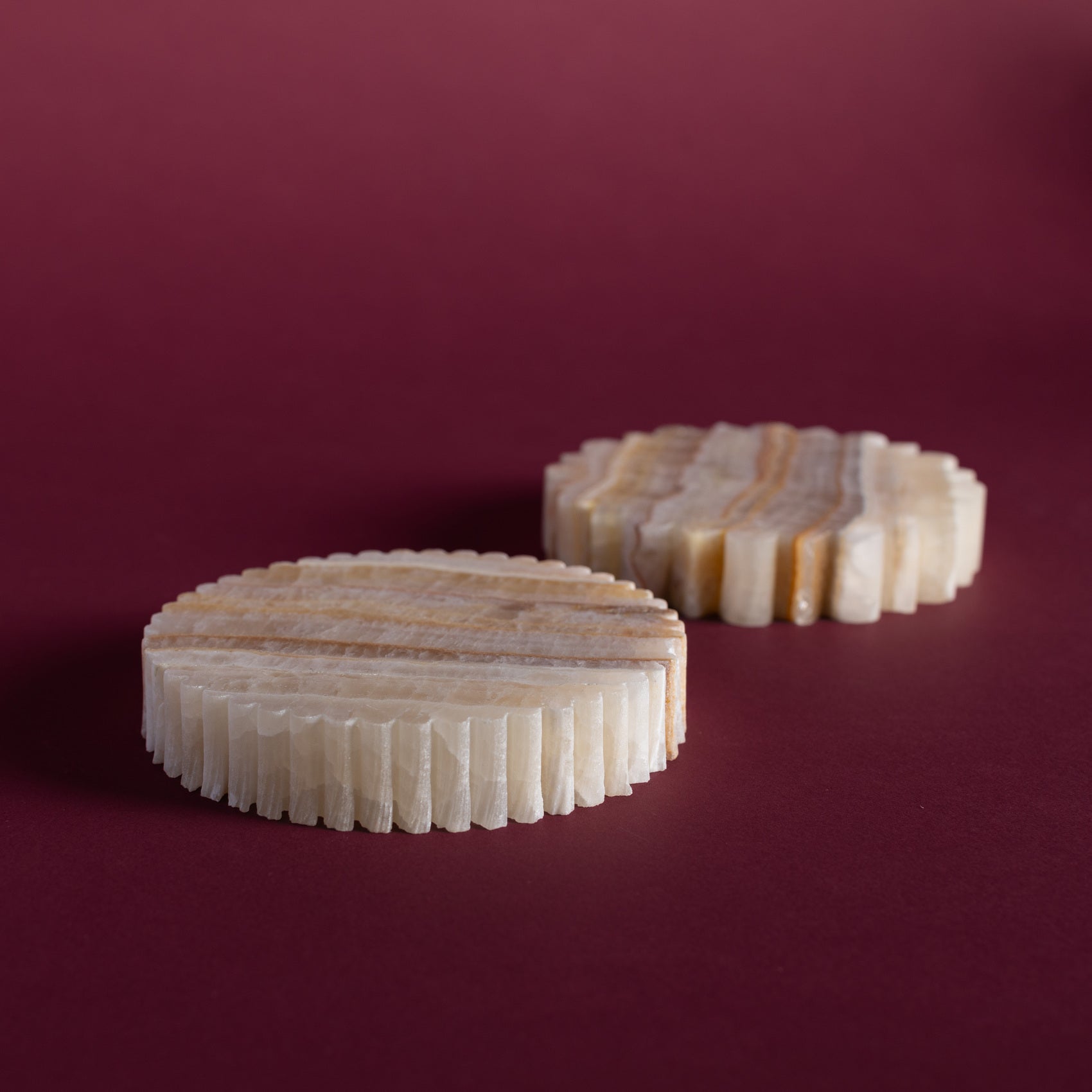 Meridian Minima Coaster - Round, Small (Rainbow Onyx)