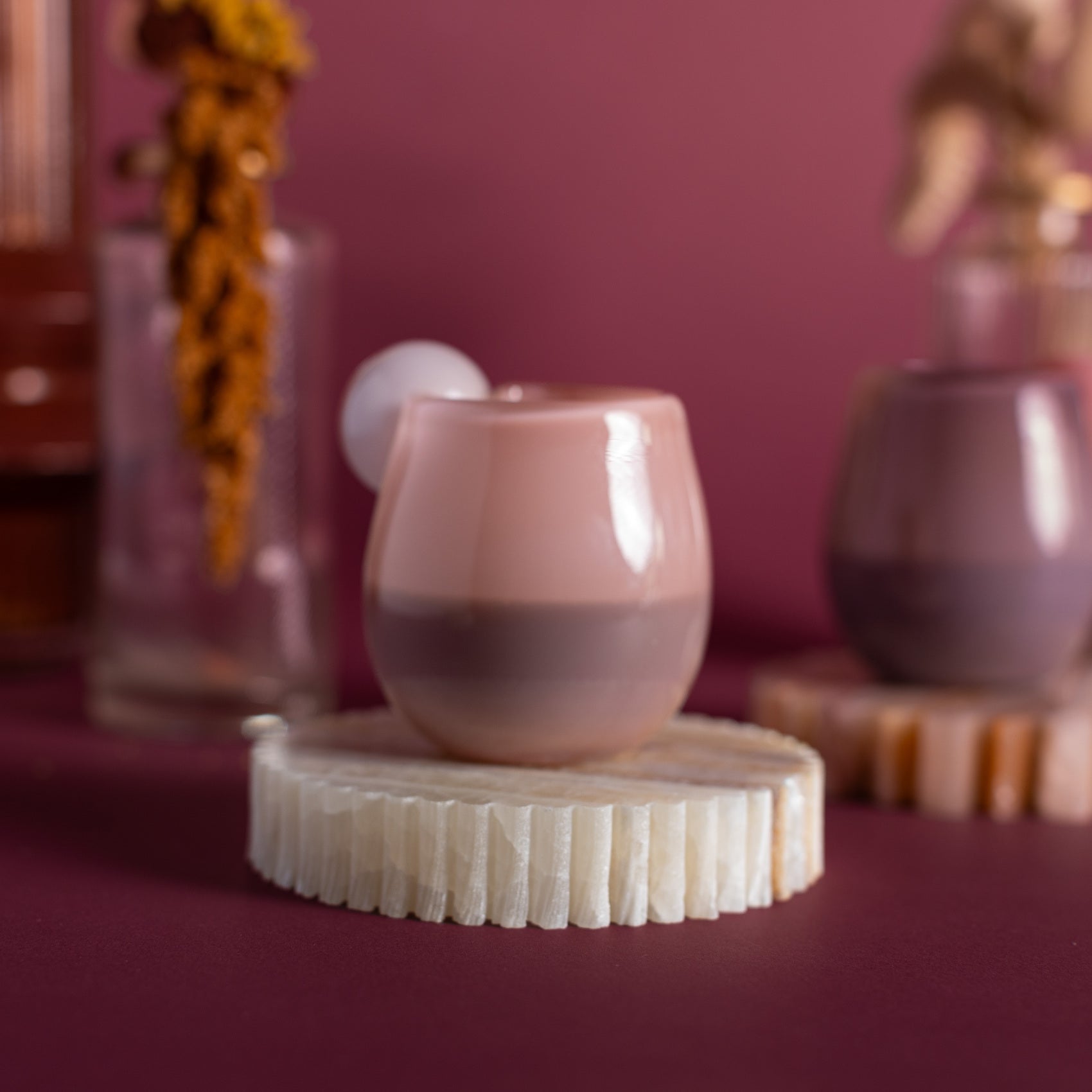 Meridian Minima Coaster - Round, Small (Rainbow Onyx)