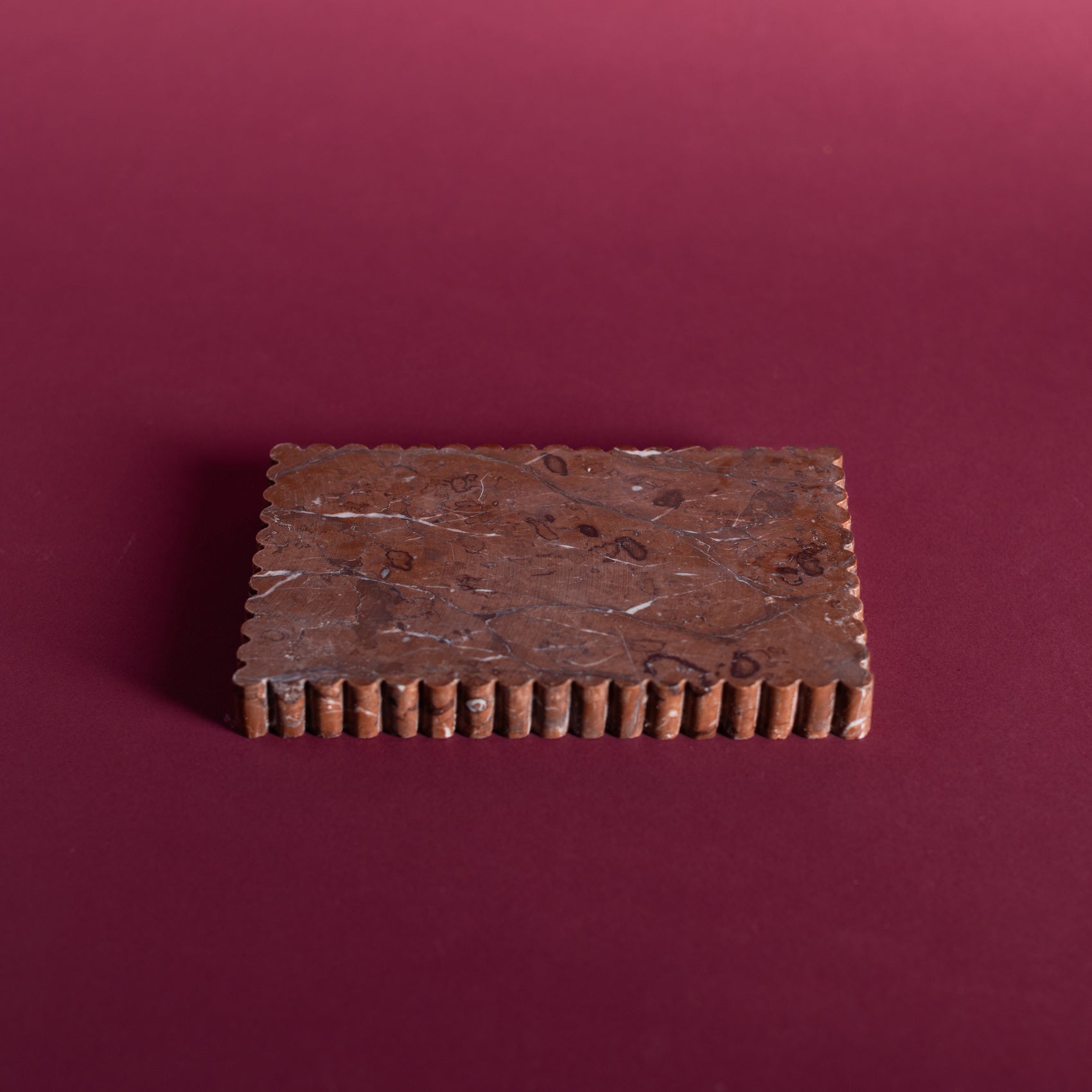 Meridian Minima Tray - Rectangular, Small (Rojo Alicante)