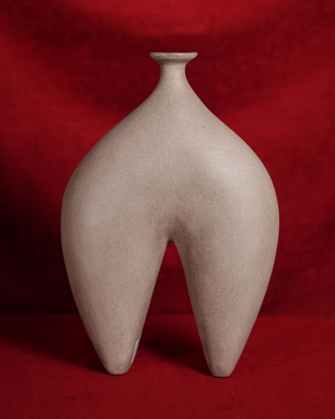 Astra Vase