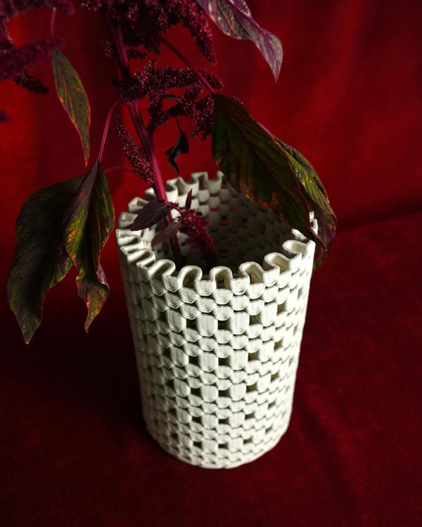 Psami Vase