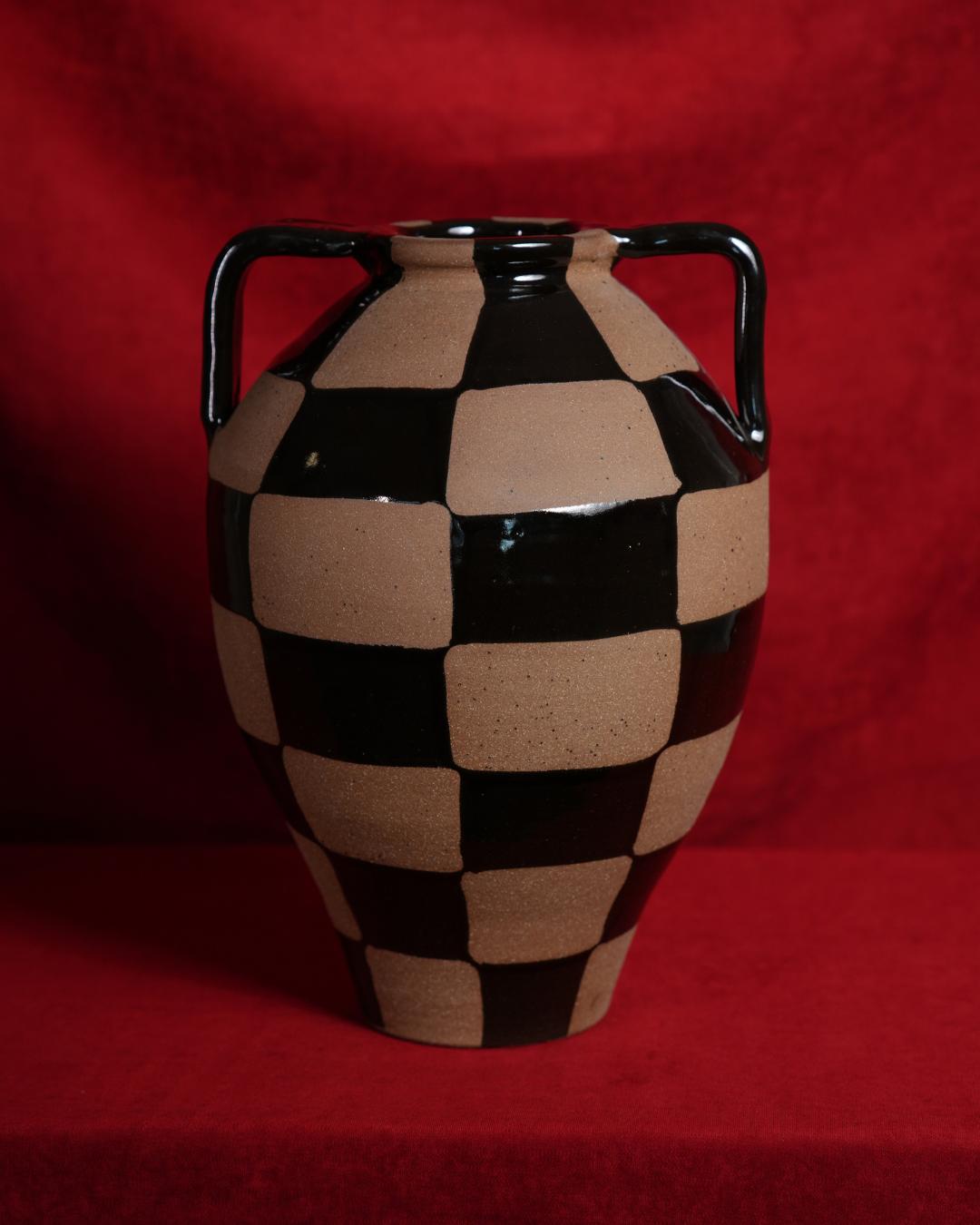 Mars Vase