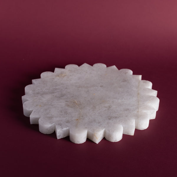 Meridian Oriente Tray – Round, Small (White Crystal)